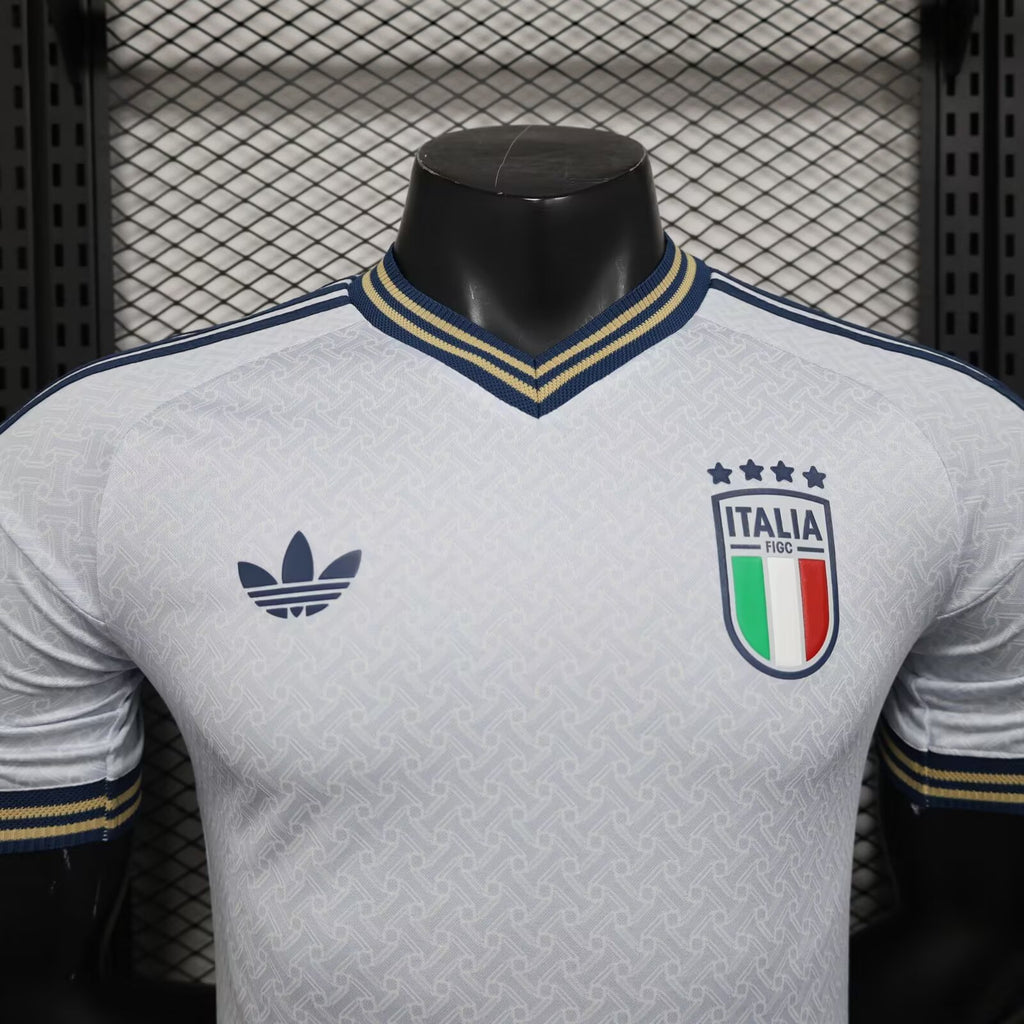 Italia | Segunda equipación