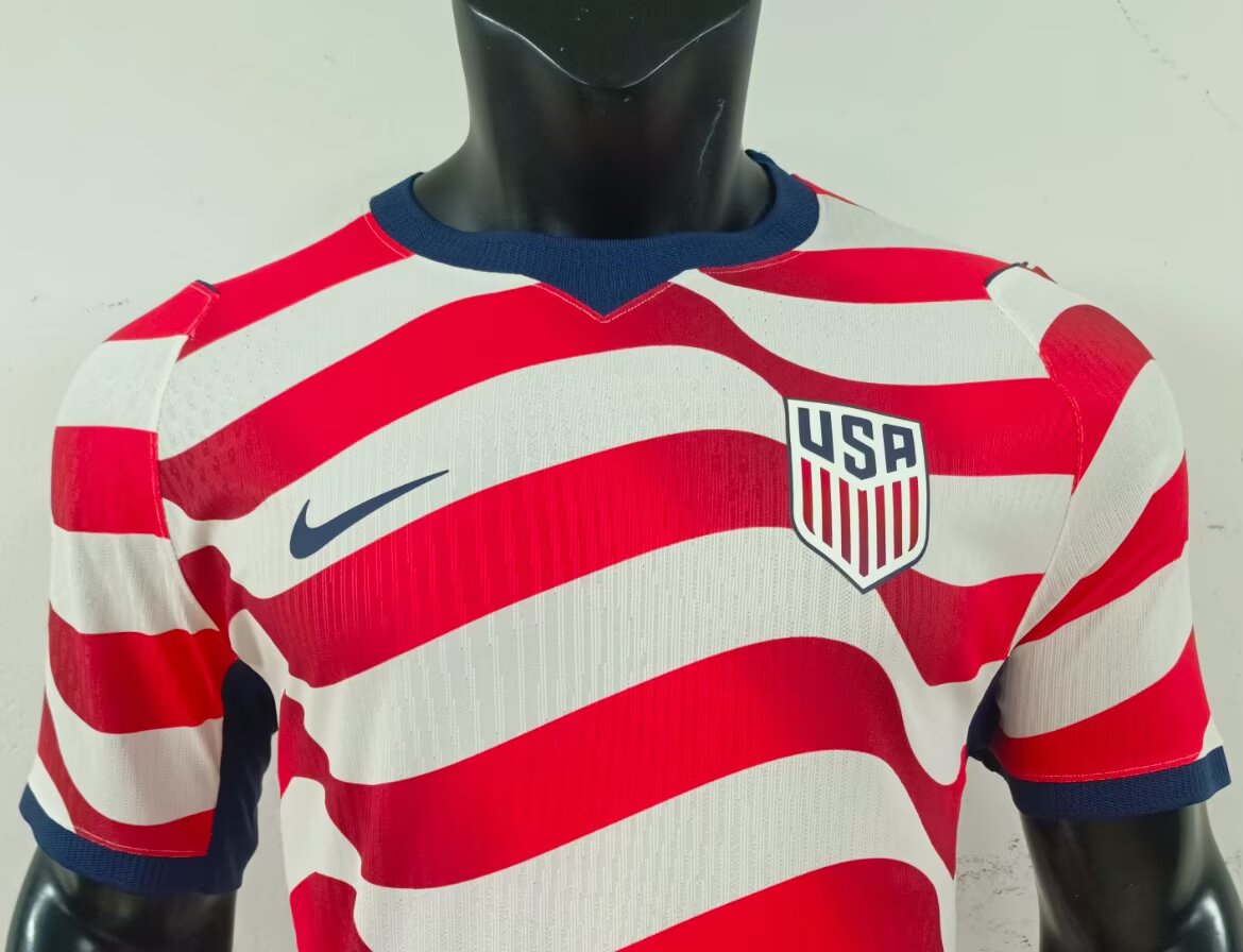 EEUU | Primera equipación